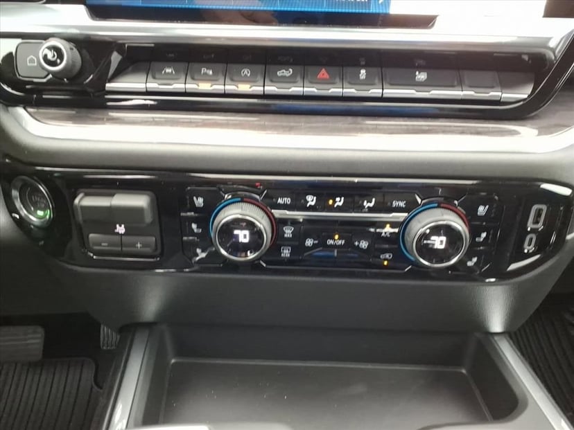 2026 Chevrolet Silverado 1500 - Image 20