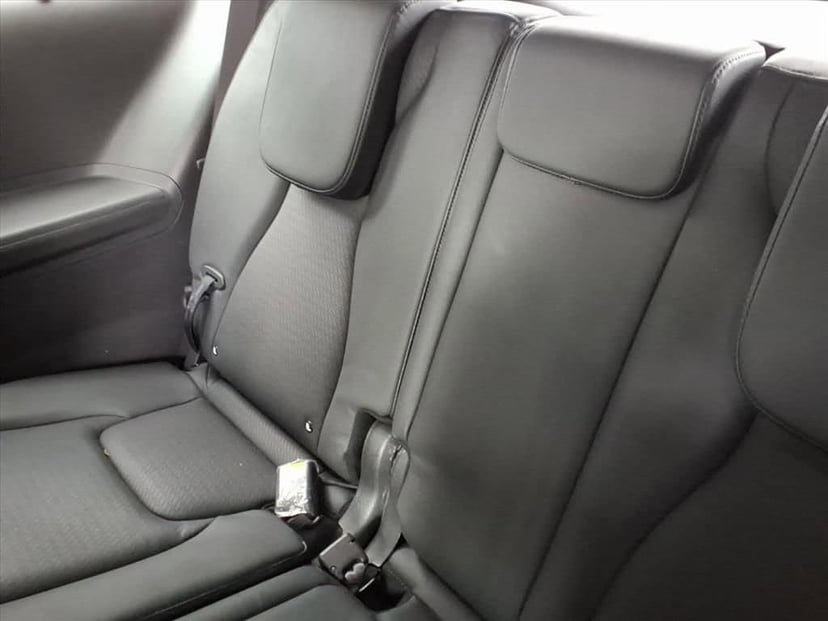 2025 Kia Carnival - Image 18