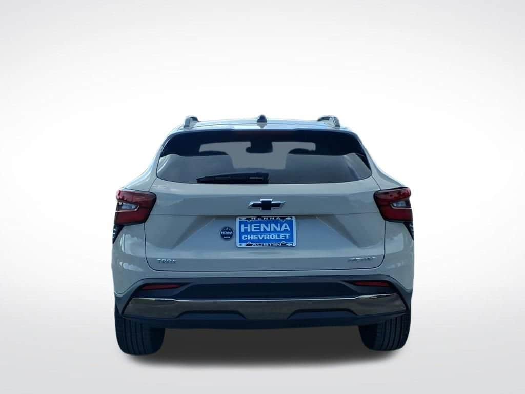2026 Chevrolet Trax - Image 3
