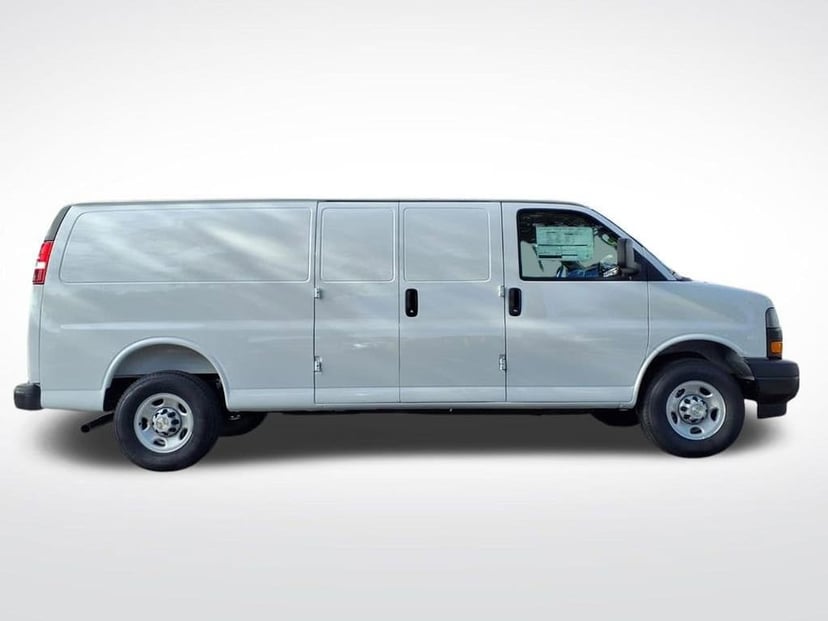 2026 Chevrolet Express Cargo
