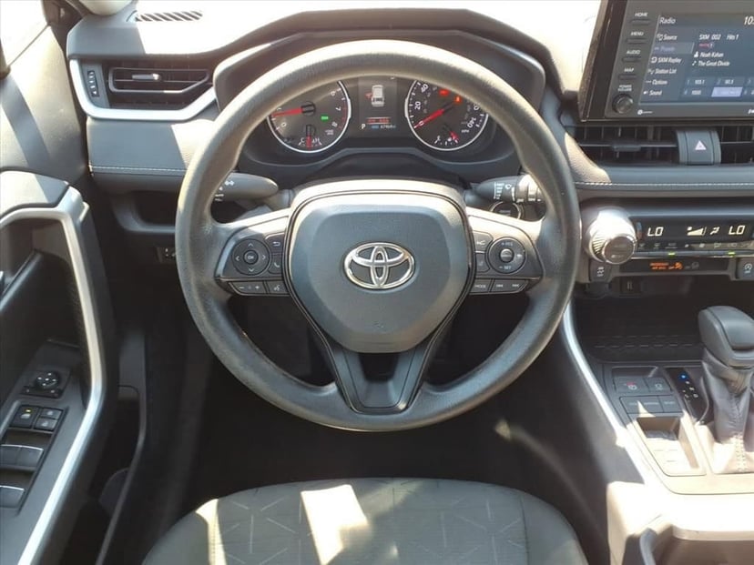 2022 Toyota RAV4 - Image 23