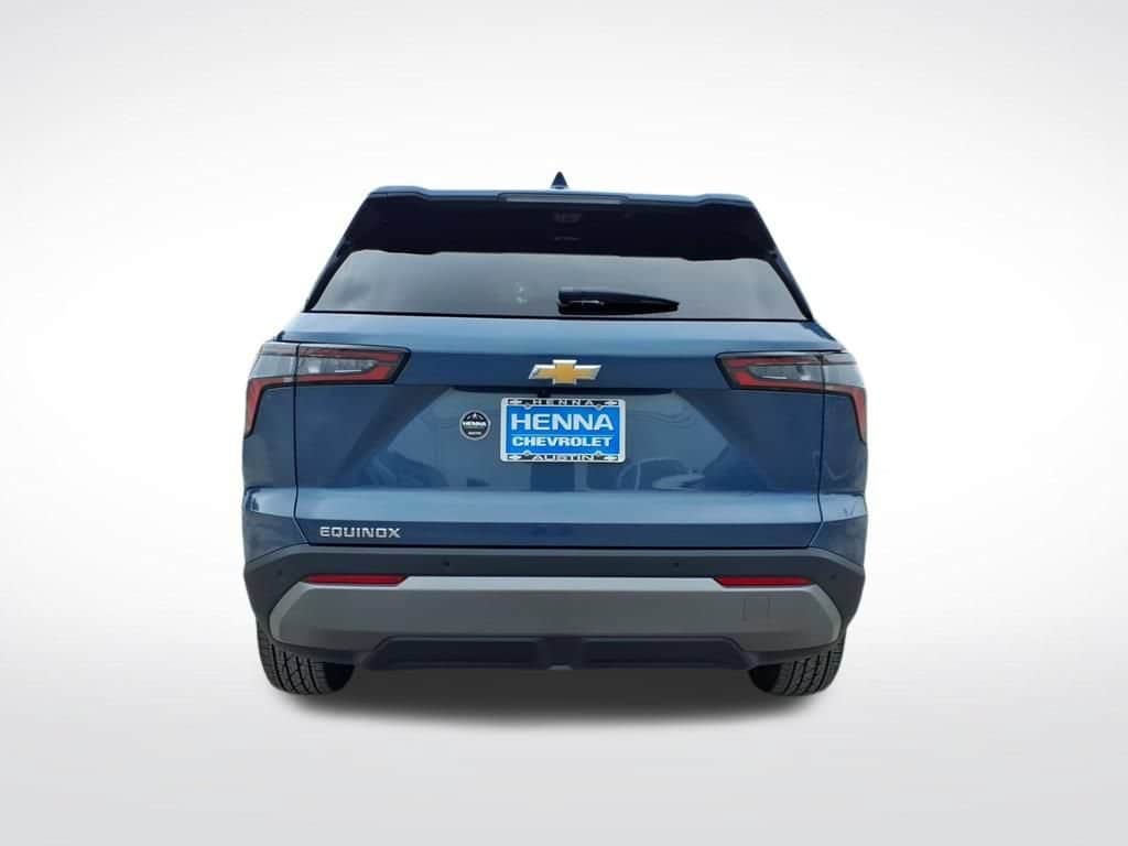 2026 Chevrolet Equinox - Image 3