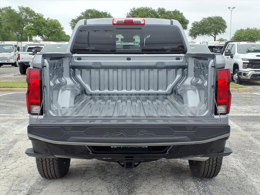 2026 Chevrolet Colorado - Image 12