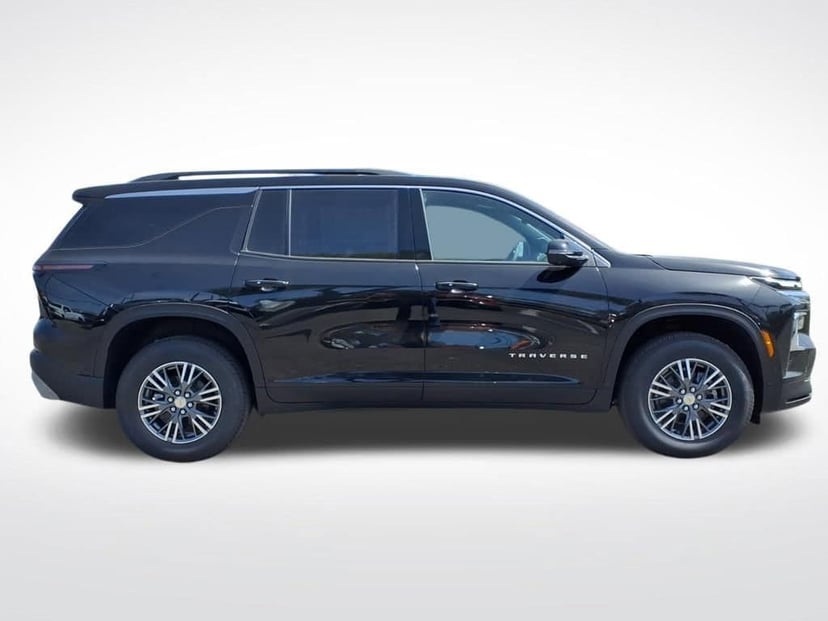 2026 Chevrolet Traverse - Image 5