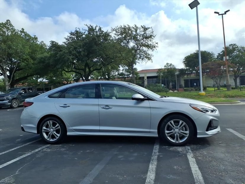 2018 Hyundai Sonata - Image 1