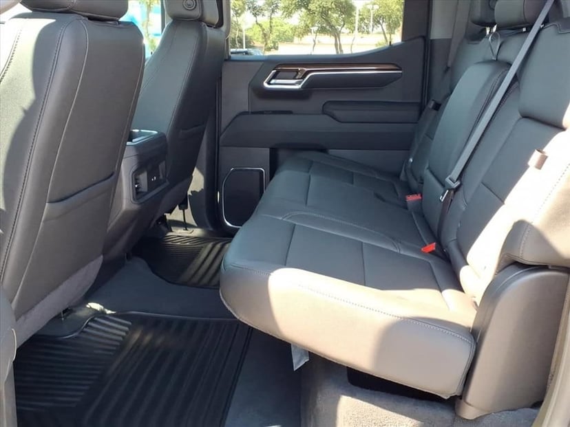 2026 Chevrolet Silverado 1500 - Image 17