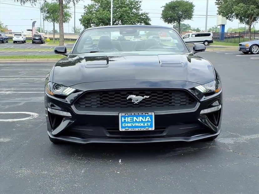 2023 Ford Mustang - Image 12