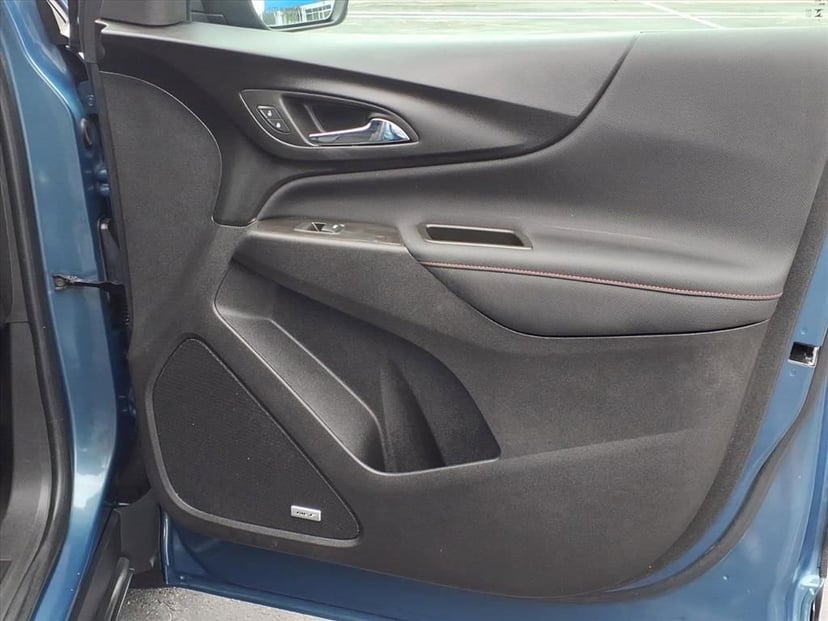 2024 Chevrolet Equinox - Image 15