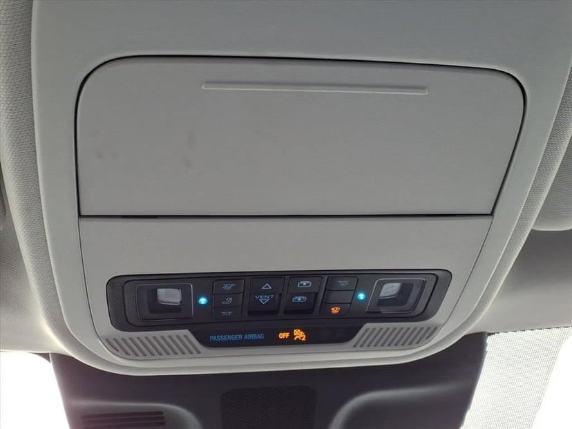 2025 Ford Expedition - Image 32