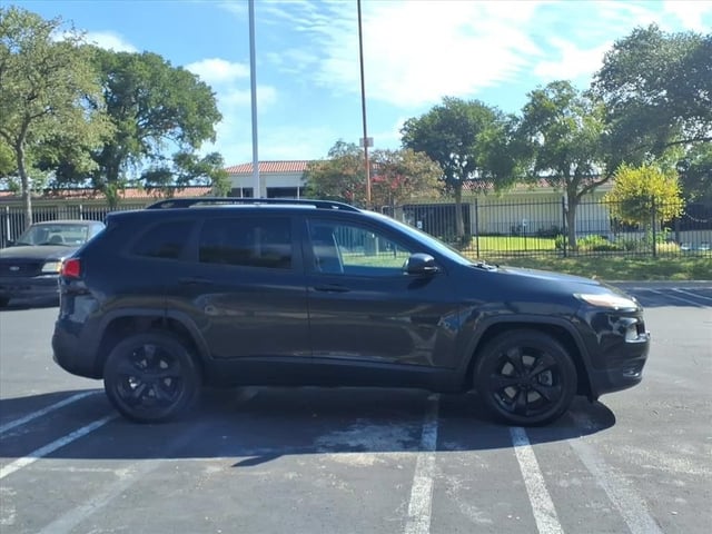 2016 Jeep Cherokee