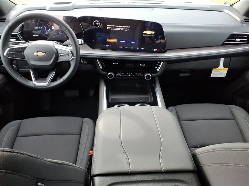2026 Chevrolet Suburban - Image 18