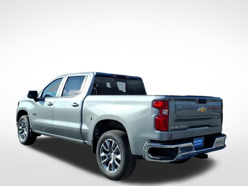 2026 Chevrolet Silverado 1500 - Image 5