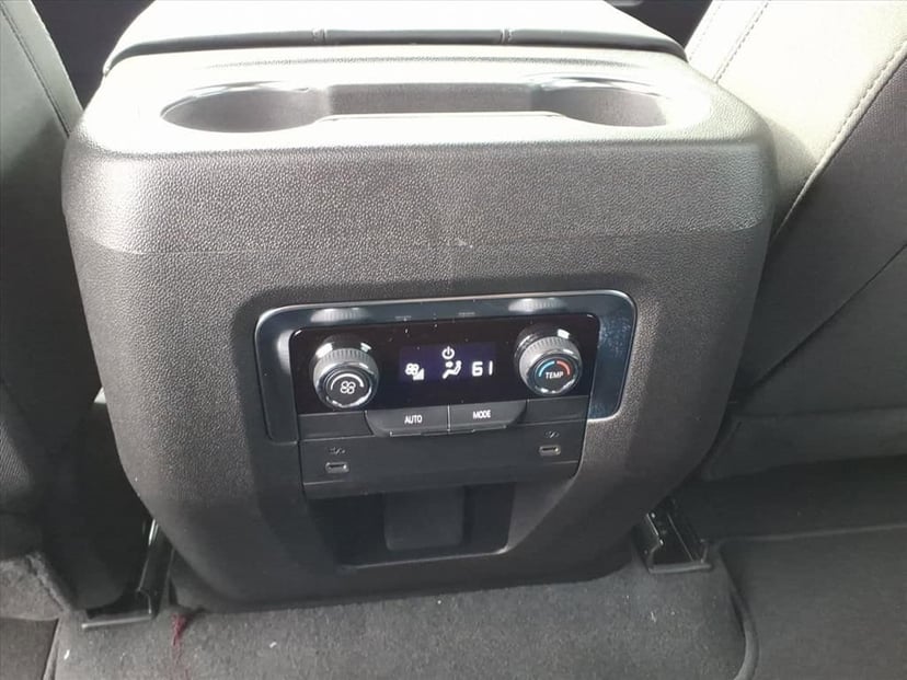 2026 Chevrolet Suburban - Image 17
