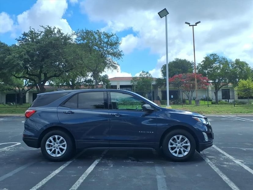 2019 Chevrolet Equinox - Image 1
