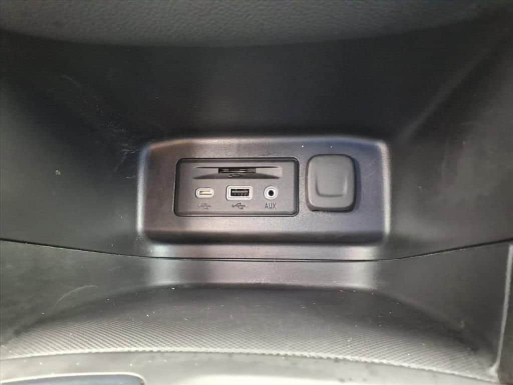 2024 Chevrolet Equinox - Image 20