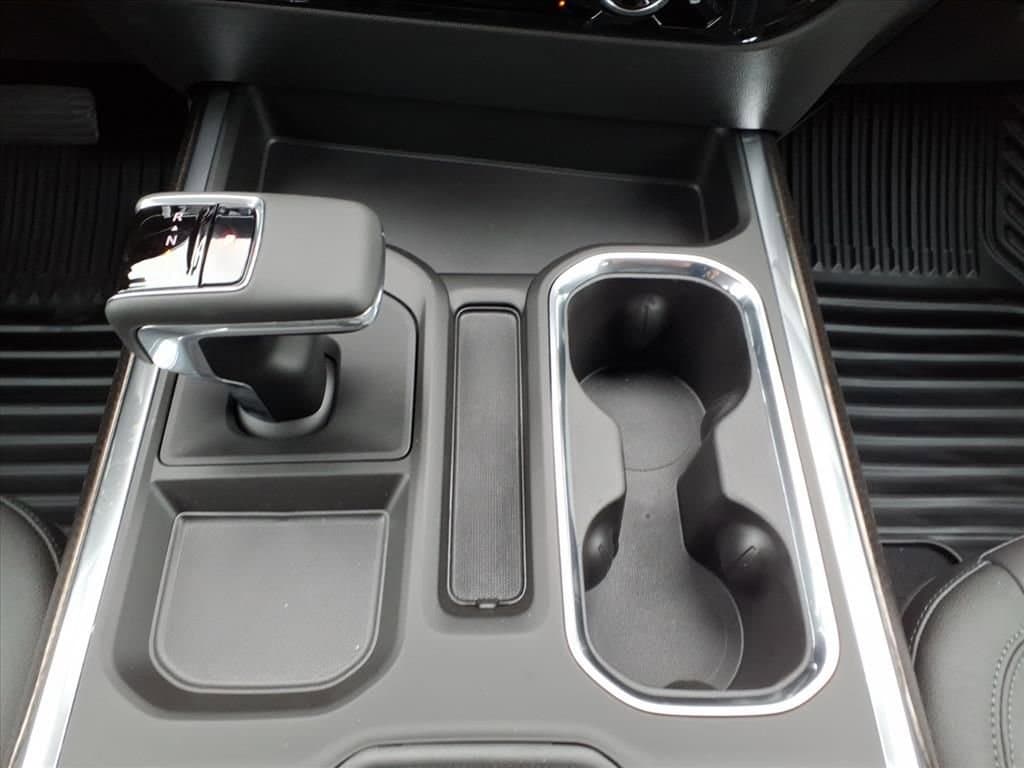 2026 Chevrolet Silverado 1500 - Image 17