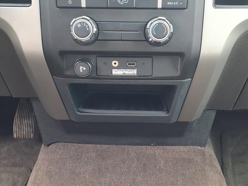 2010 Ford F-150 - Image 22