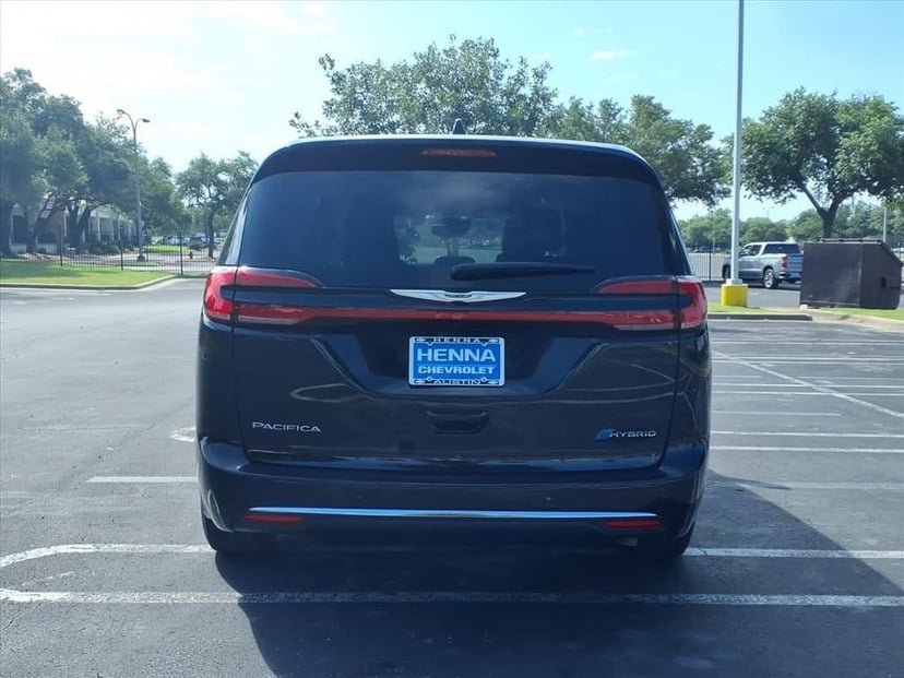 2024 Chrysler Pacifica - Image 6