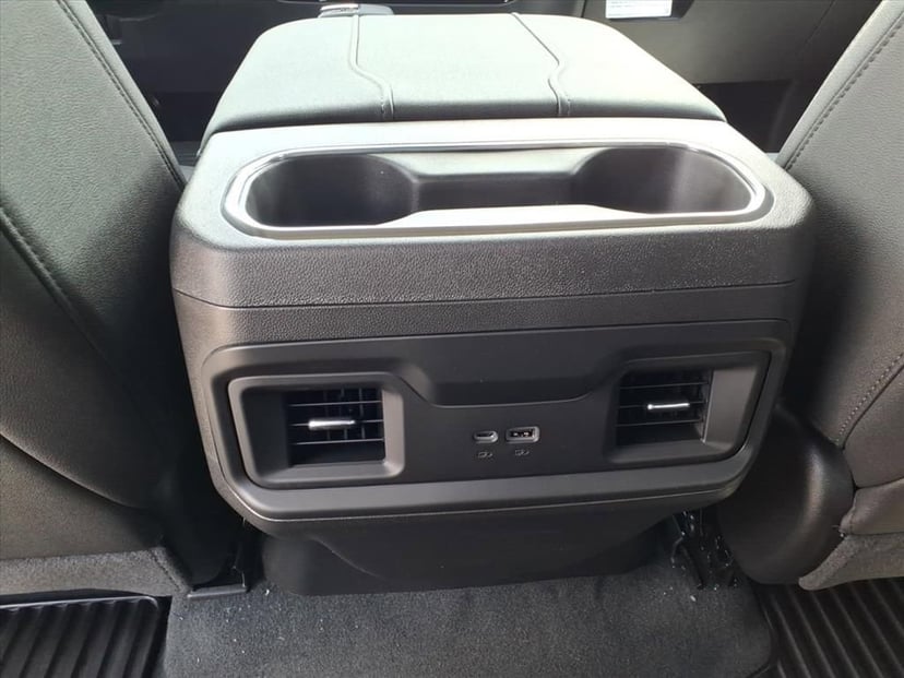 2026 Chevrolet Silverado 1500 - Image 16