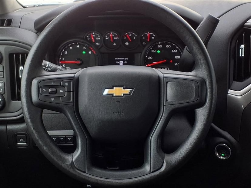 2026 Chevrolet Silverado 3500 HD Chassis Cab - Image 22
