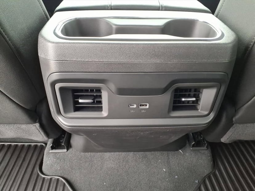 2026 Chevrolet Silverado 1500 - Image 16