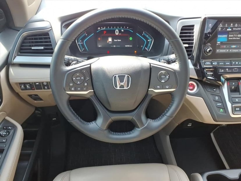 2022 Honda Odyssey - Image 26