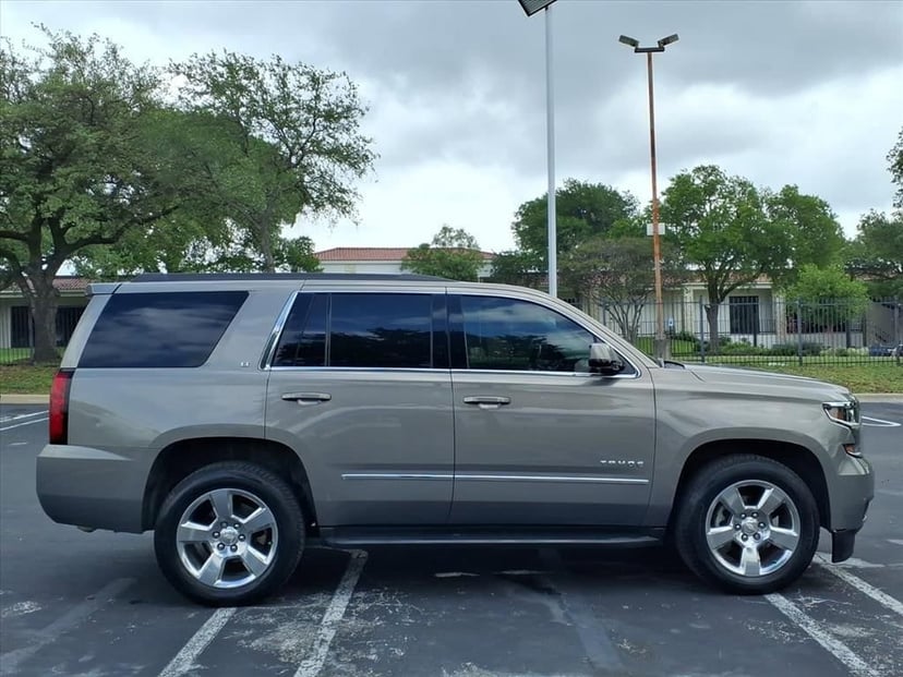 2019 Chevrolet Tahoe - Image 5