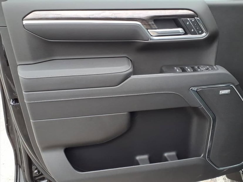 2026 Chevrolet Silverado 1500 - Image 13