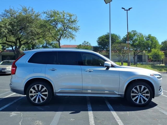 2022 Volvo XC90