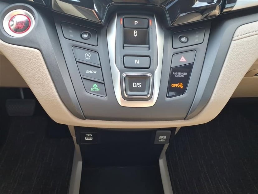 2022 Honda Odyssey - Image 24
