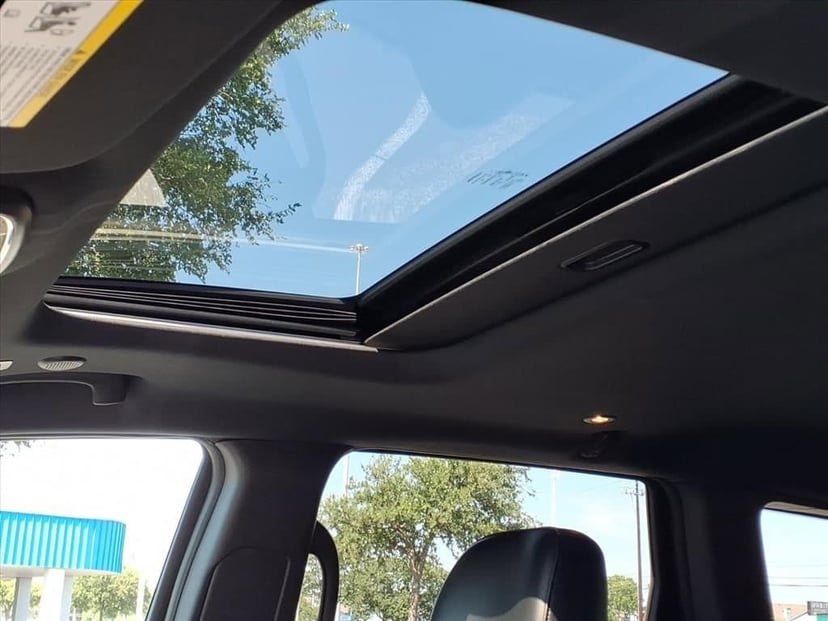 2021 Jeep Grand Cherokee - Image 12