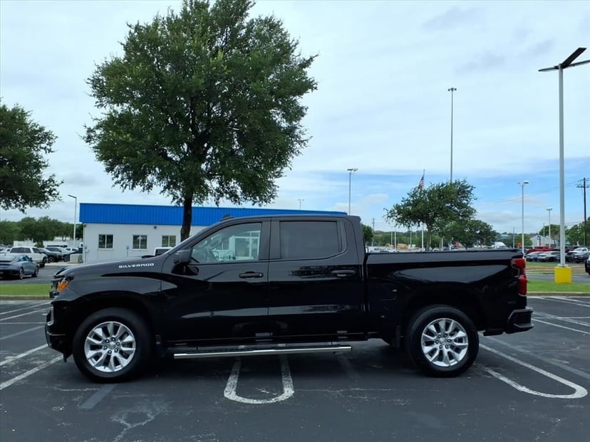 2024 Chevrolet Silverado 1500 - Image 9