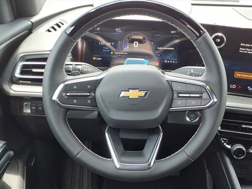 2026 Chevrolet Traverse - Image 20