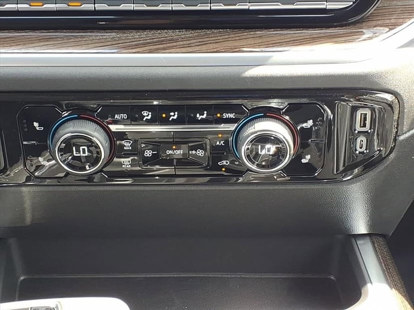 2026 Chevrolet Silverado 1500 - Image 21