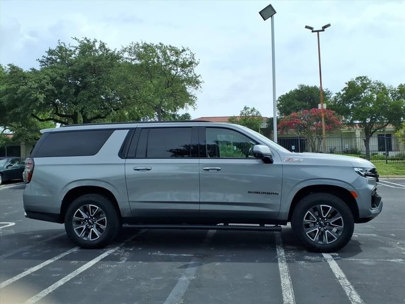 2023 Chevrolet Suburban