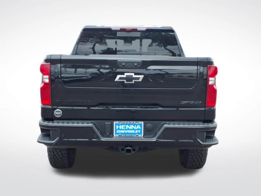 2026 Chevrolet Silverado 1500 - Image 2