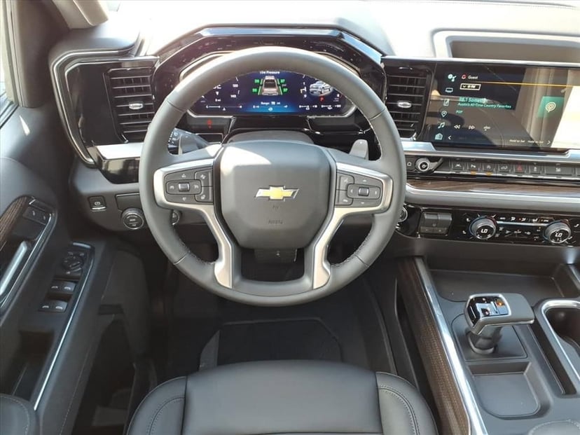 2026 Chevrolet Silverado 1500 - Image 23
