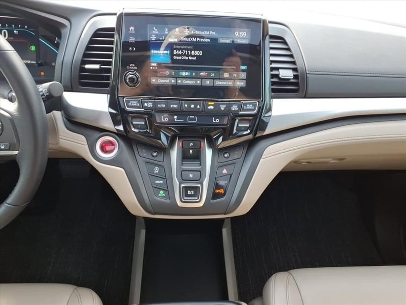 2022 Honda Odyssey - Image 25