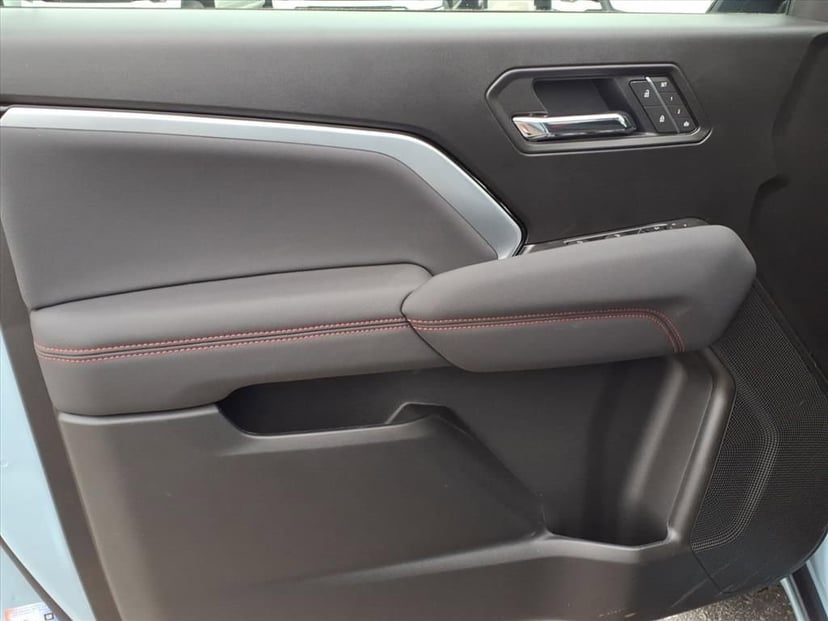 2026 Chevrolet Colorado - Image 10