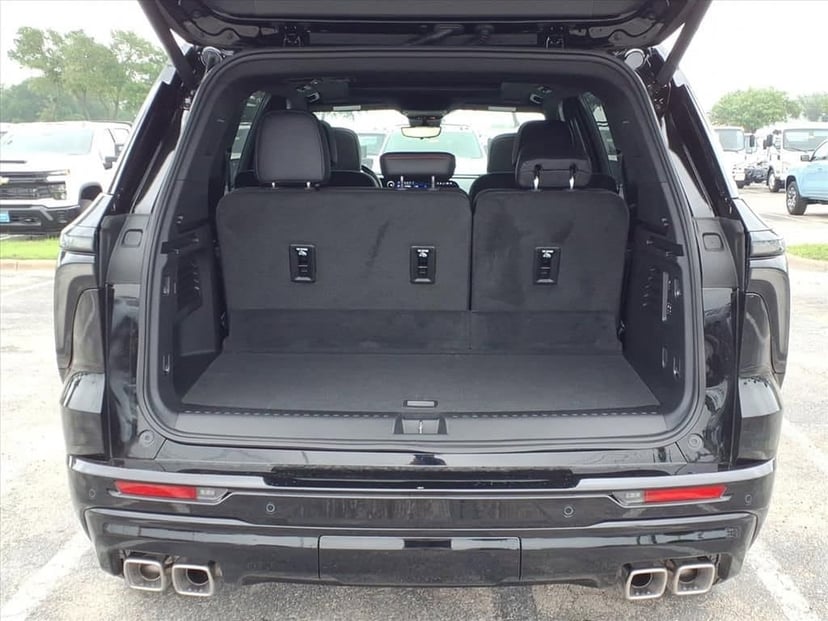 2026 Chevrolet Traverse - Image 12