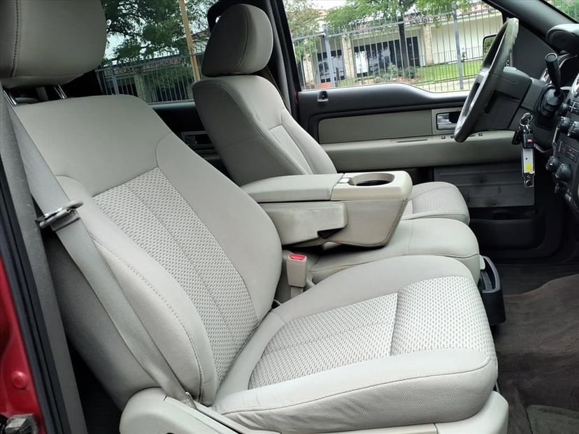 2010 Ford F-150 - Image 20