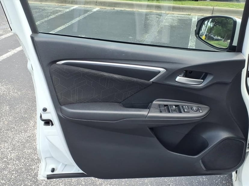 2016 Honda Fit - Image 13