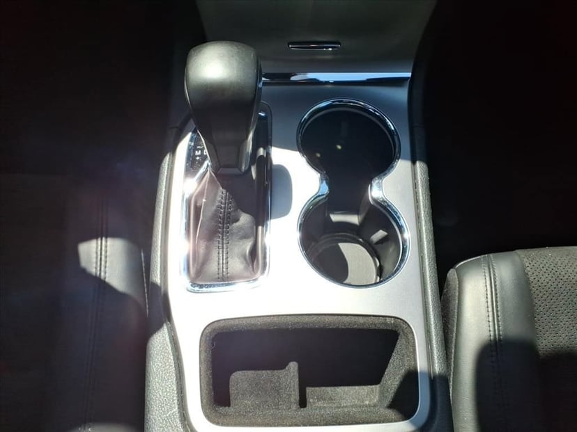 2021 Jeep Grand Cherokee - Image 19