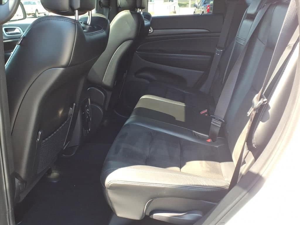2021 Jeep Grand Cherokee - Image 16