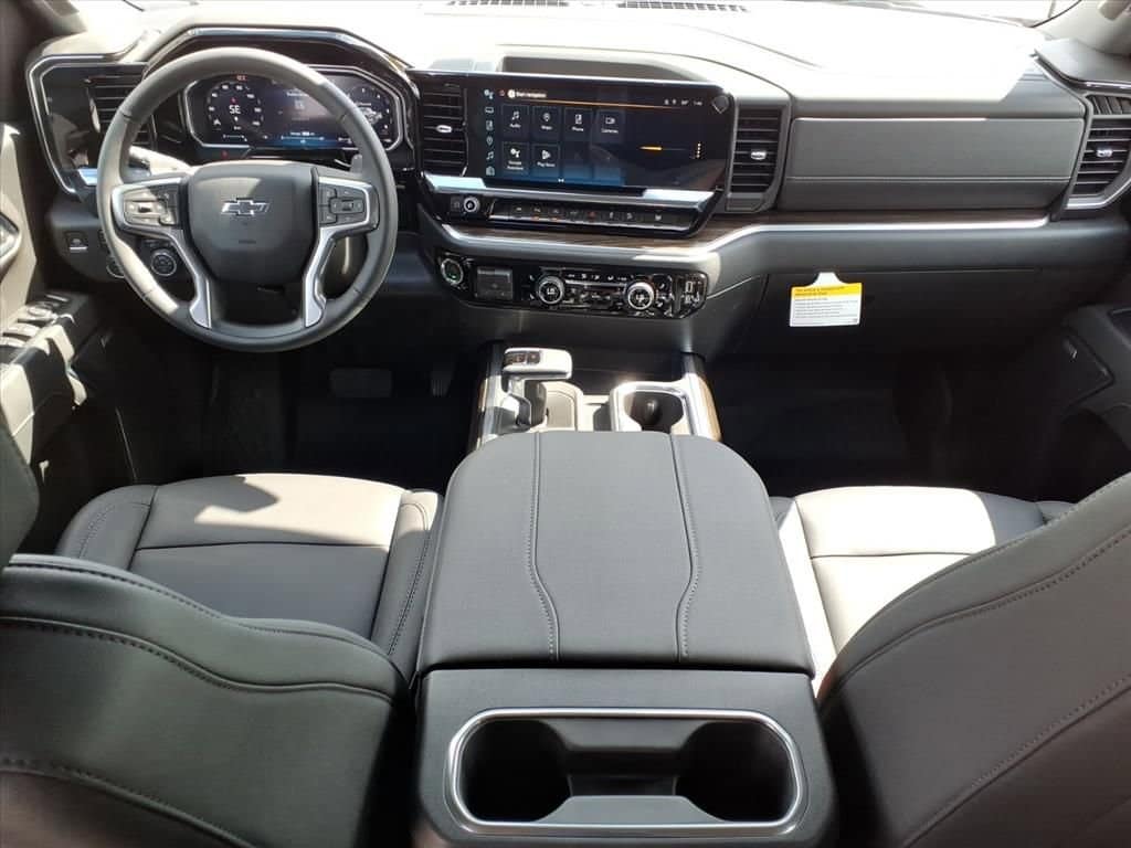 2026 Chevrolet Silverado 1500 - Image 19