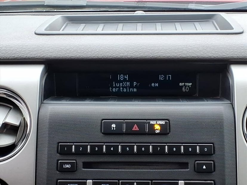 2010 Ford F-150 - Image 25