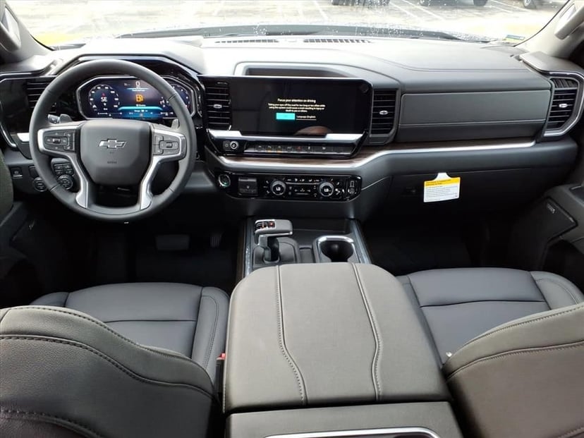 2026 Chevrolet Silverado 1500 - Image 11