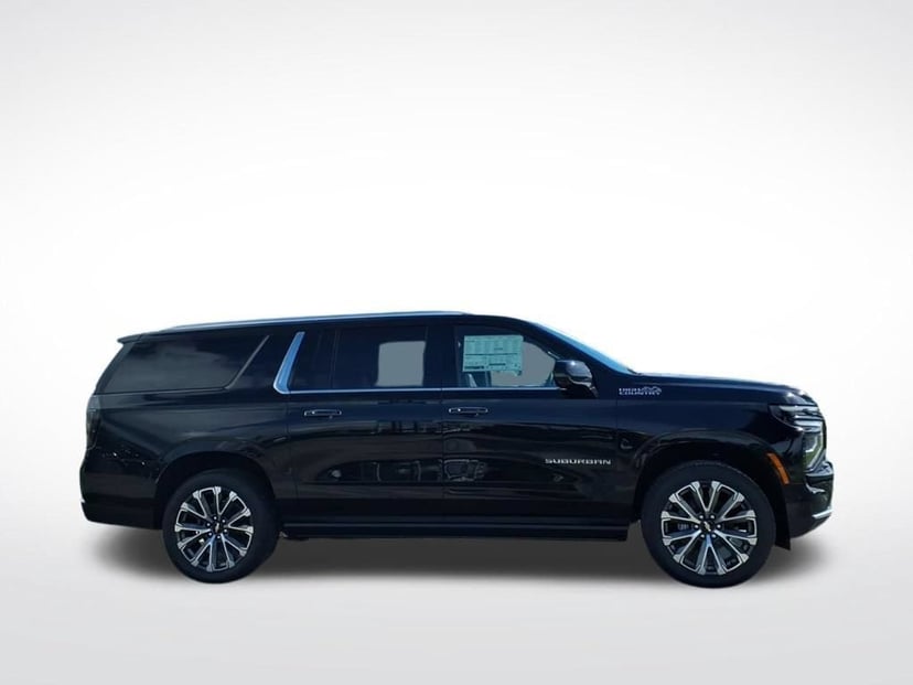 2026 Chevrolet Suburban - Image 1