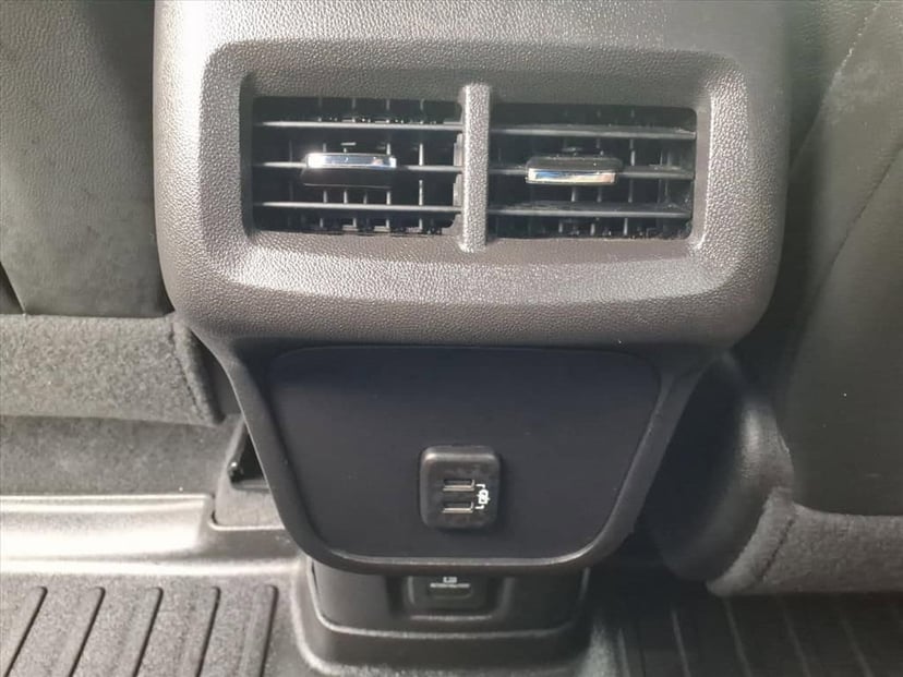 2024 Chevrolet Equinox - Image 18