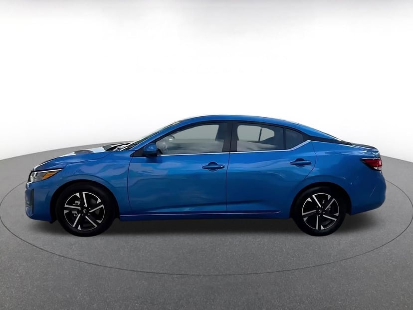 2025 Nissan Sentra - Image 7